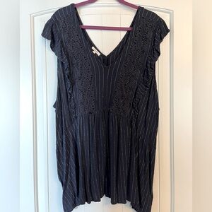 Maurices 4X Sleeveless Top